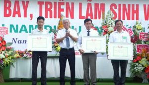 nghe nhan sinh vat canh