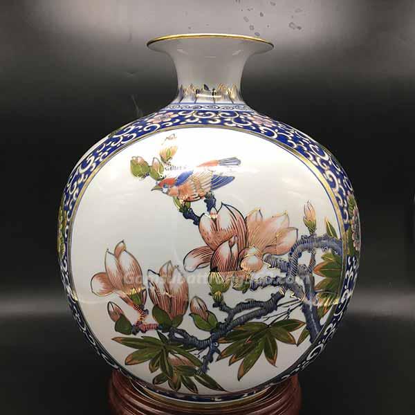 Bình hút tài lộc trường thọ vẽ cảnh mùa xuân